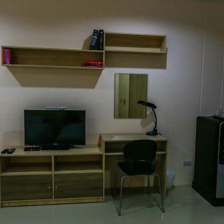 Tempo Plus Apartment Месот Екстер'єр фото